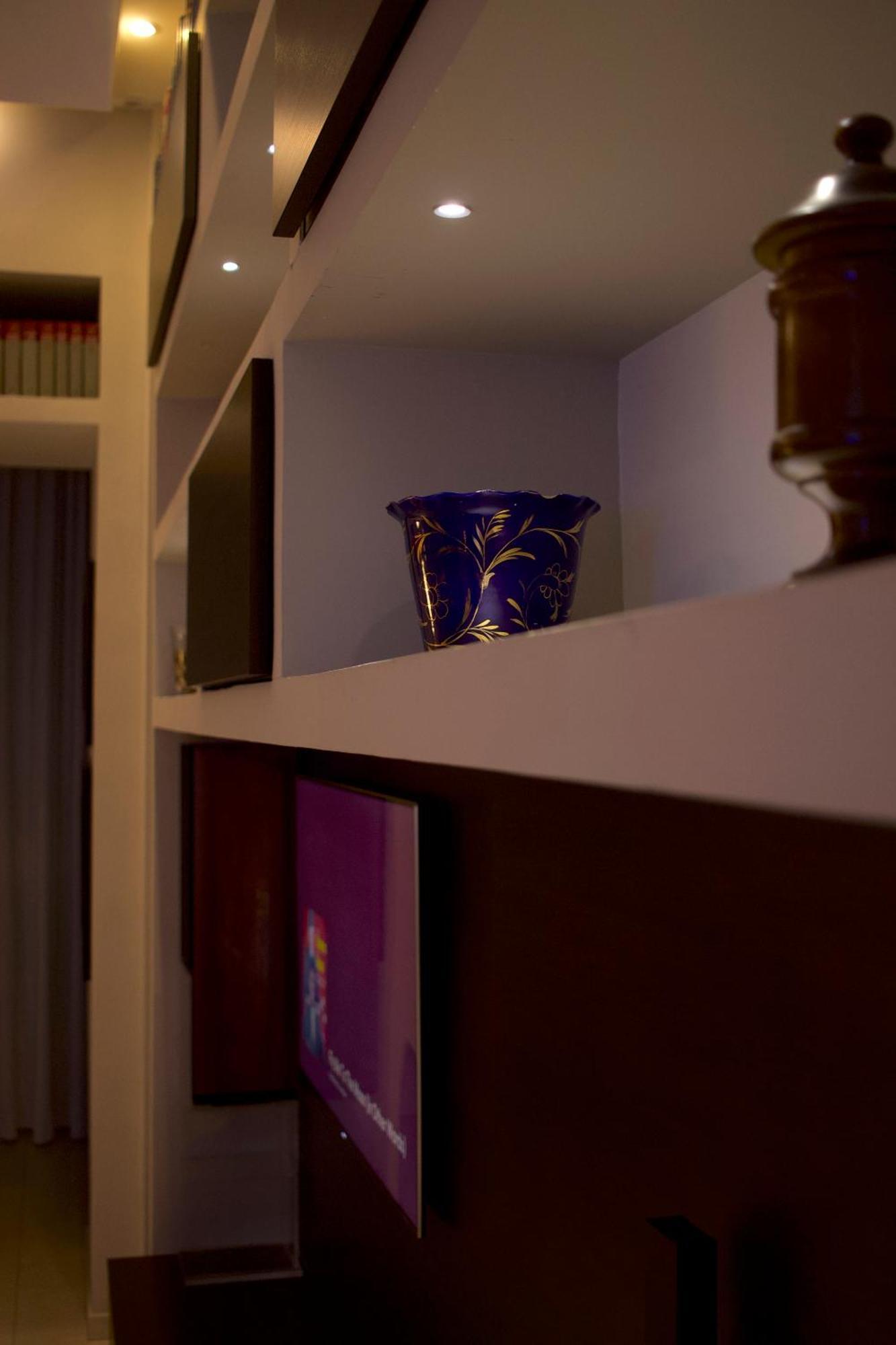 Astrea Apartment Napoli Bagian luar foto