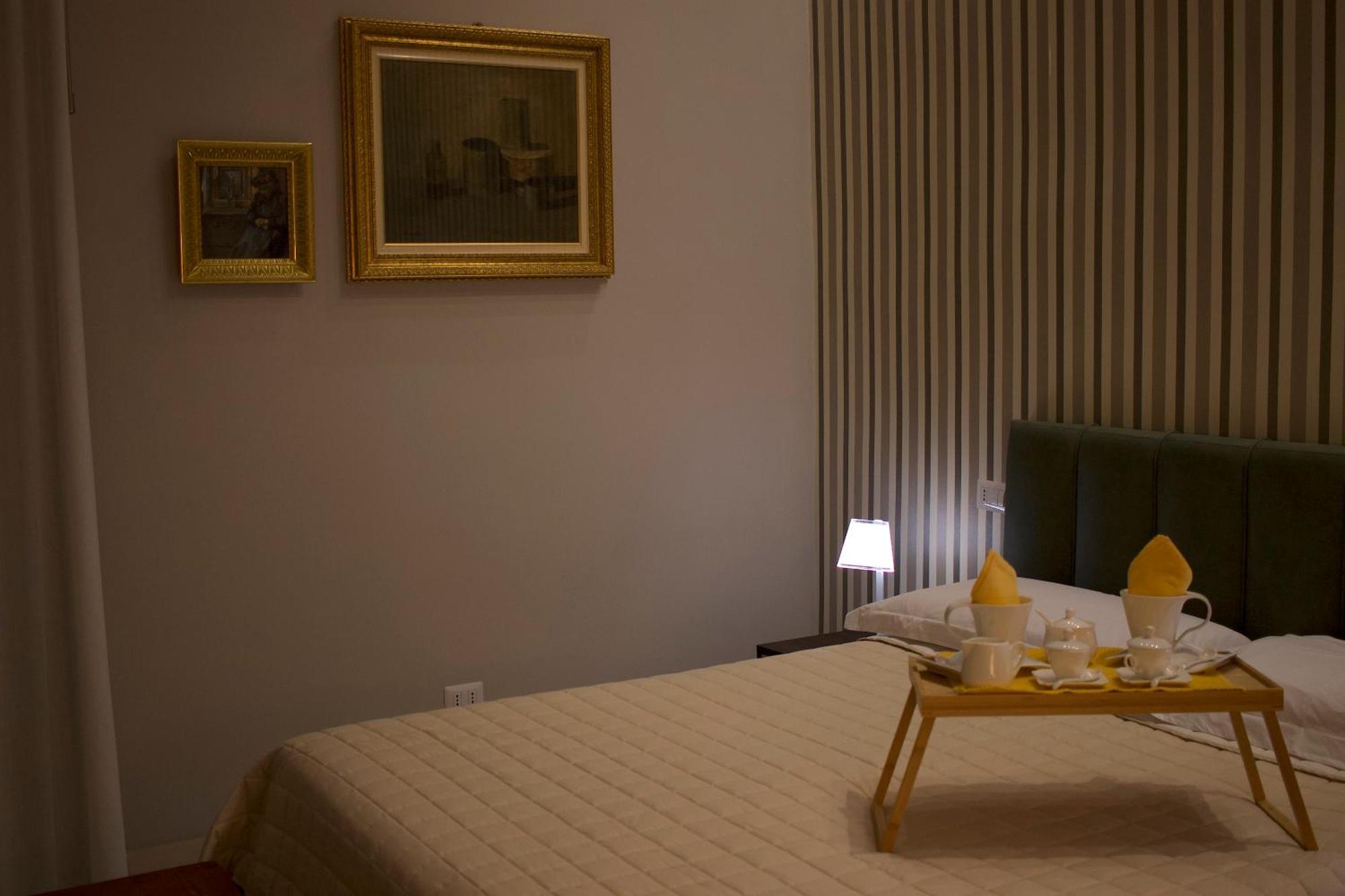 Astrea Apartment Napoli Bagian luar foto