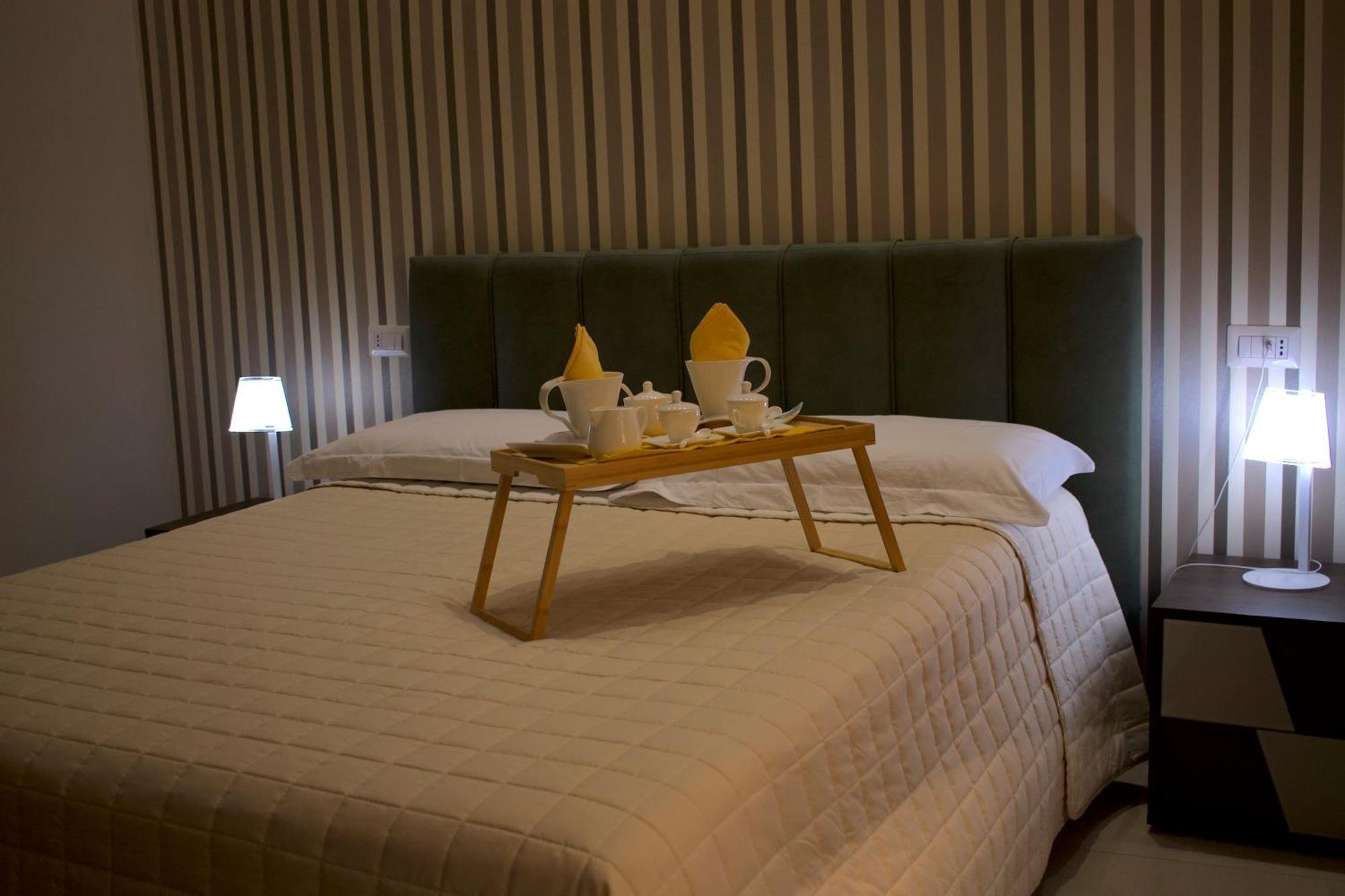 Astrea Apartment Napoli Bagian luar foto